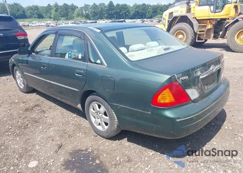 2000 Toyota Avalon Xl z USA, uszkodzony, nr VIN 4T1BF28B5YU031611